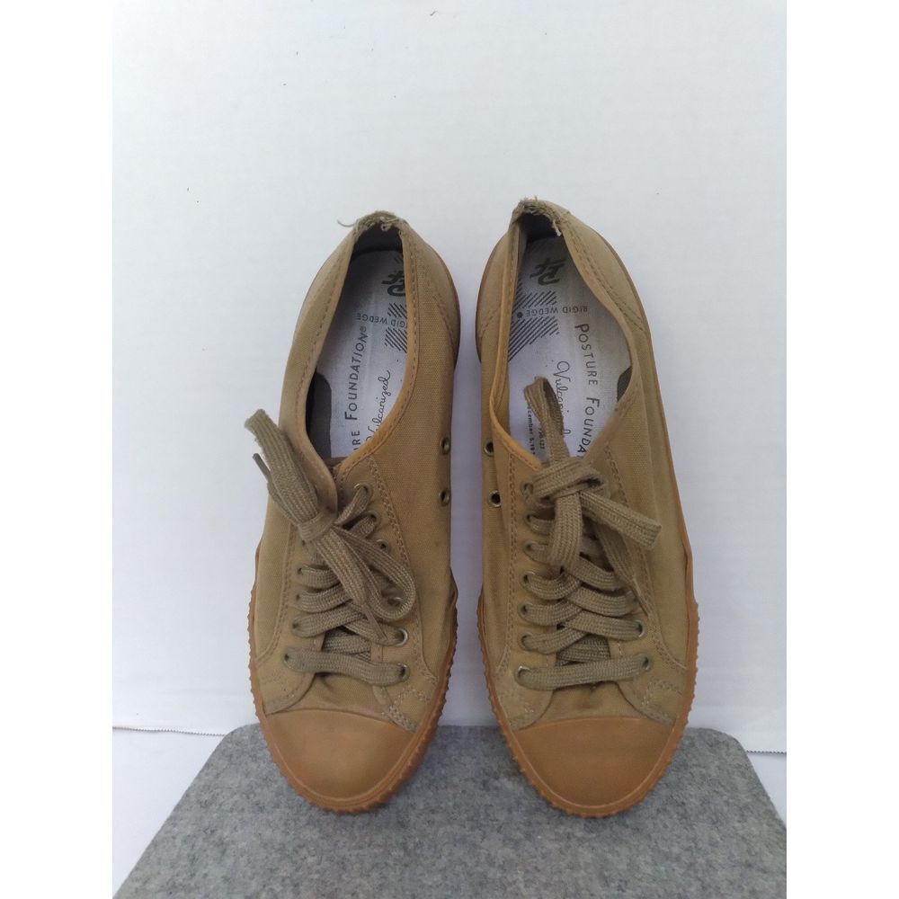 Classic Canvas Low-Top Sneakers Casual Lace-Up Shoes Tan Gum Sole